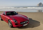 Mercedes-Benz SLS AMG